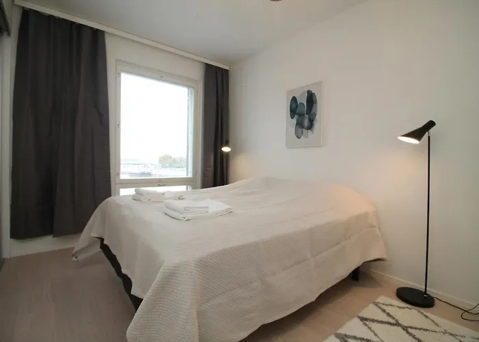 아파트 Spacious For 2 With Sauna In V 투르쿠